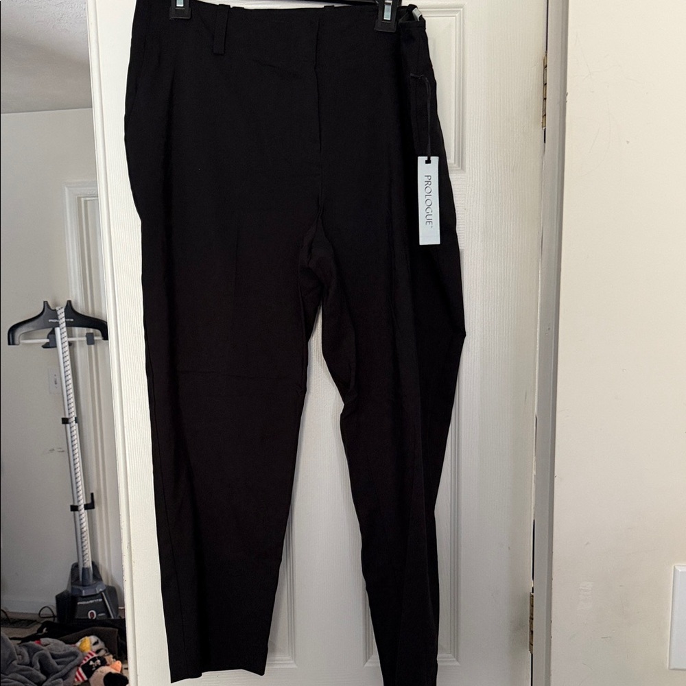 Prologue Women's Black Trousers Sz 16 NWT Mid rise nice stretch material